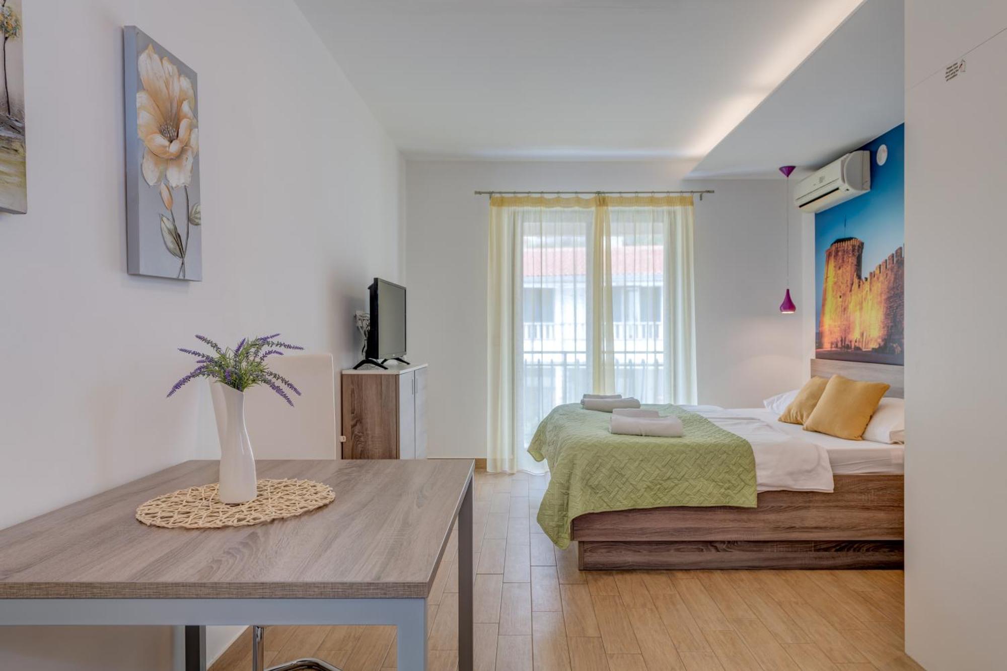 Apartments G Trogir Oda fotoğraf