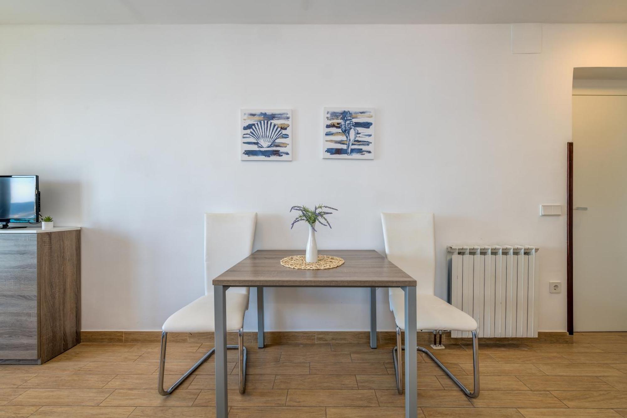Apartments G Trogir Oda fotoğraf