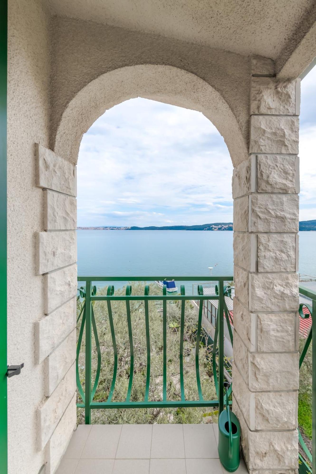 Apartments G Trogir Oda fotoğraf